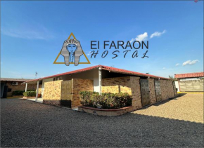 Hostal El Faraón